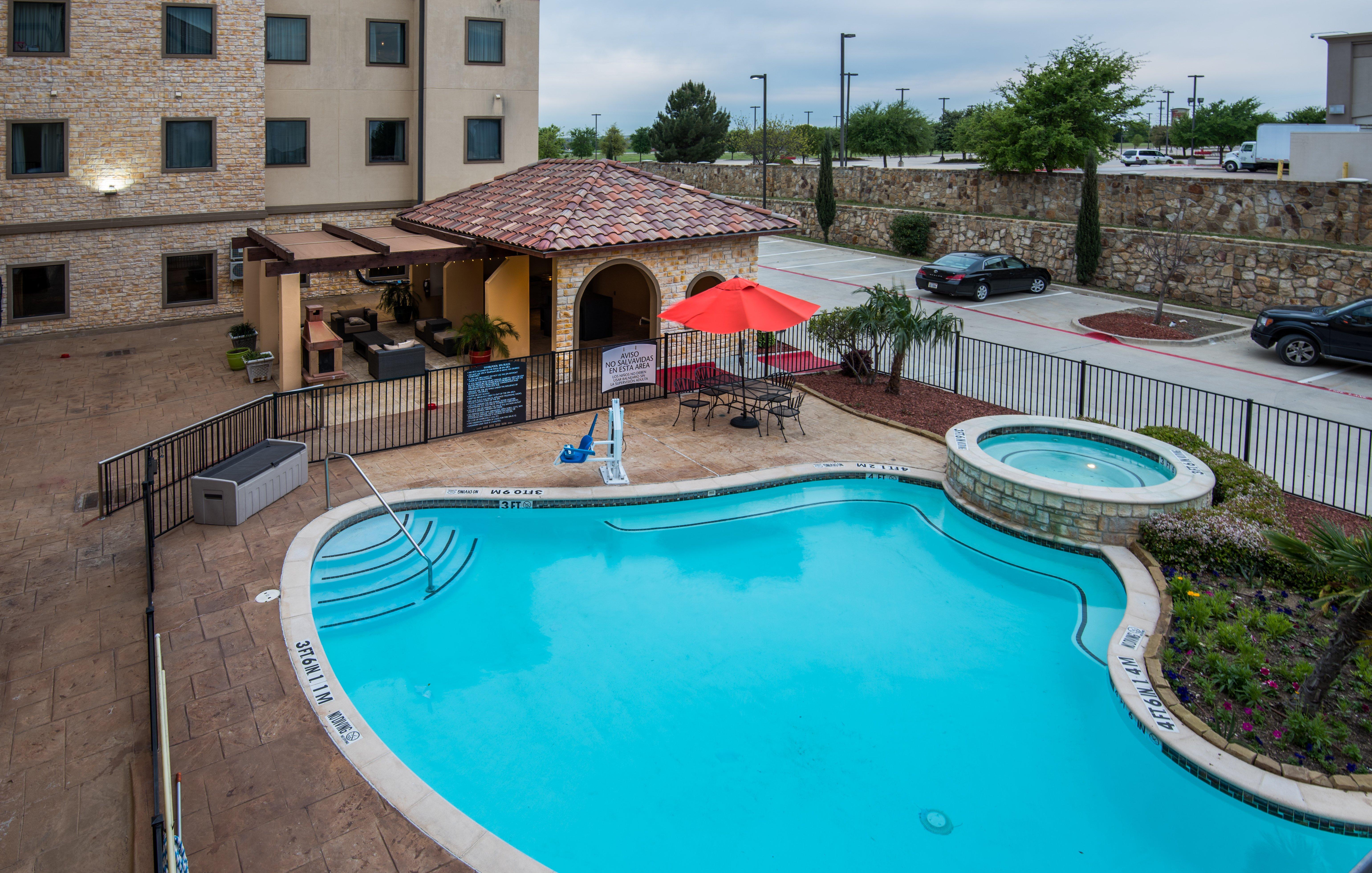 Staybridge Suites Dfw Airport North By Ihg Irving Exterior foto
